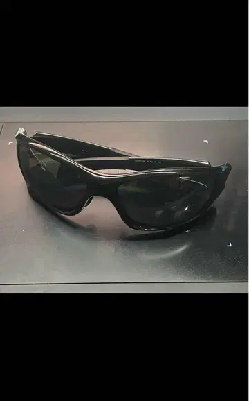 오클리 oakley 핏불 pitbull