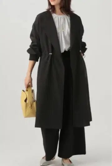 엘룰라 블랙 롱 코트