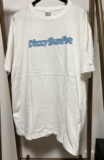 Dizzy Sunfist T셔츠 XXL