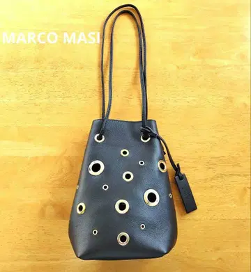 MARCO MASI 마르코마지 가죽 복조리 숄더백 블랙
