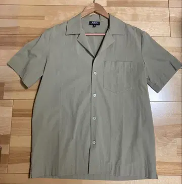 미사용 새상품 A.P.C. 반팔 셔츠 XS 베이지