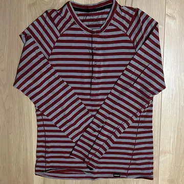 Patagonia 빨간색 회색 보더 래글런 긴팔 티셔츠