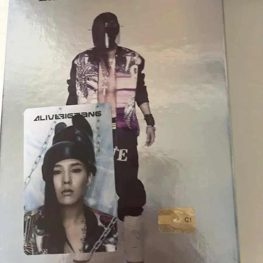 未開封　BIGBANG ALIVE G-DRAGONver 注目の福袋！ G-DRAGON 【ALIVE】 BIGBANG 新品未開封 ジヨン