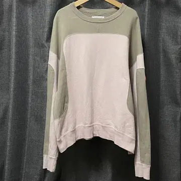 C.E CAVEMPT C.E CURVED SWITCH CREW NECK
