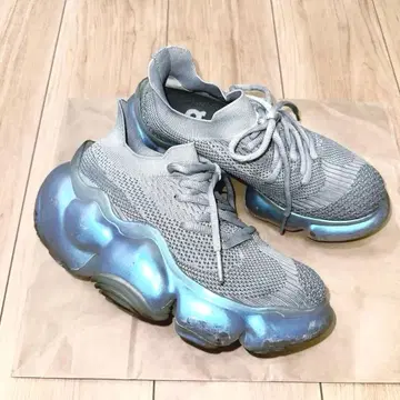 grounds MOOPIE AURORA 통굽 스니커즈 24cm