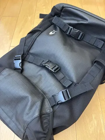 NIXON 백팩