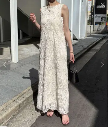 바텐 레이스 원피스 콜라주 개럴개런트