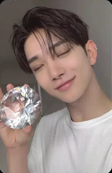 SEVENTEEN JOSHUA 17 IS RIGHT HERE DEAR