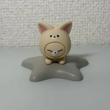 폭시니 피규어 skzoo