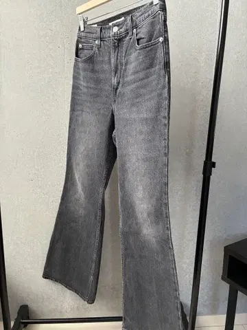 Levi's 그레이 플레어 데님