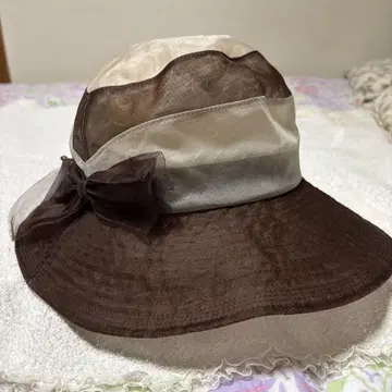Chiyoda 리본 포함 햇, 베이지 브라운