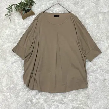 Aga 티셔츠 넉넉한 핏 무지 앞면 턱 5부 소매 체형 커버 베이지