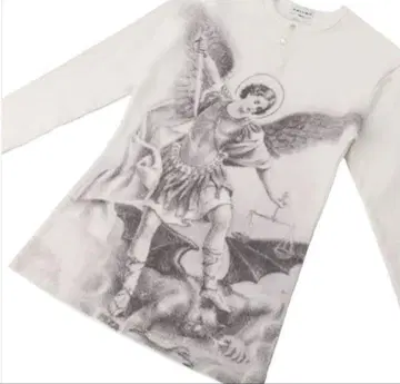 VALLAD V.HENRY NECK L/S 화이트 iO 착용 써멀