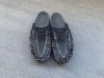 엔지니어드 가먼츠 샌들 KEEN 킨 UNEEK 유니크