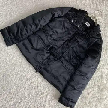 LACOSTE 다운 자켓 블랙 40 깔끔