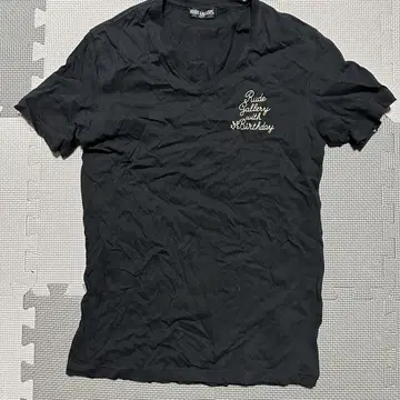 The Birthday RUDE GALLERY V넥 티셔츠 M 블랙