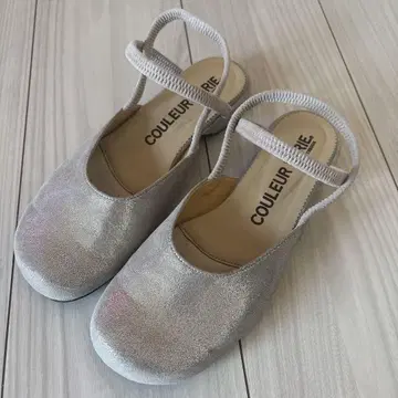크롤 발리에 더블 스트랩 실버 신발 24cm