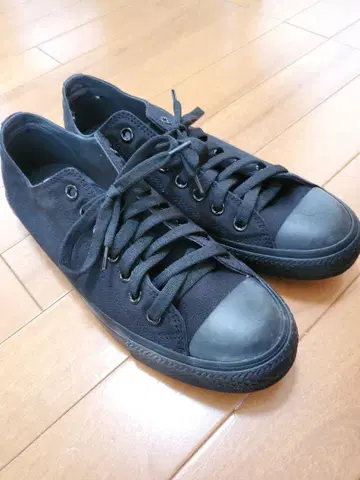CONVERSE 블랙 스니커즈 로우 컷