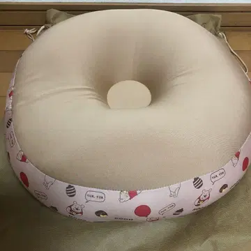 곰돌이 쿠션