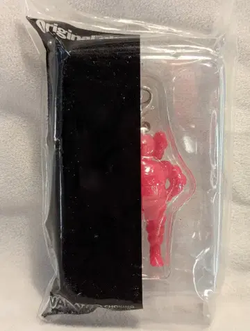 OriginalFake KAWS CHUM 참 (RED)