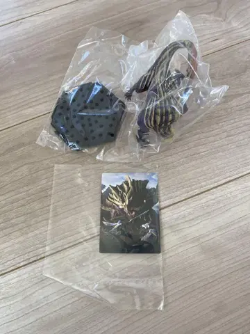 몬스터 헌터 스탠다드 모델 마가이마가도 피규어