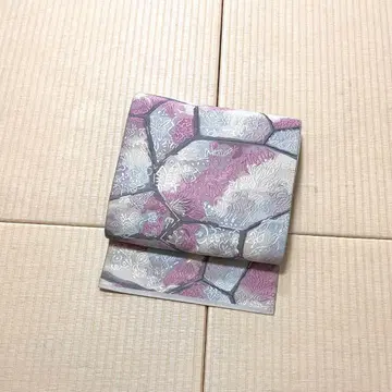찢어낸 무늬가 있는 나고야 오비(약 24cm)