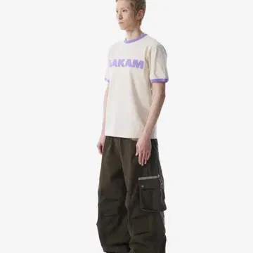 AAKAM ■ Knee Pin-tuck Contrast Cargo Pants Knee Pin-tuck Contrast Cargo Pants (Black) - AAKAM