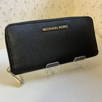 새상품급 MICHAEL KORS 마이클코어스 블랙 장지갑 가죽