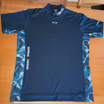 Oakley 모크넥 XL 네이비 x 카모플라주