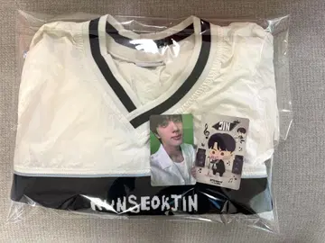 BTS 진 RUNSEOKJIN_ep tour V넥 화이트 T셔츠
