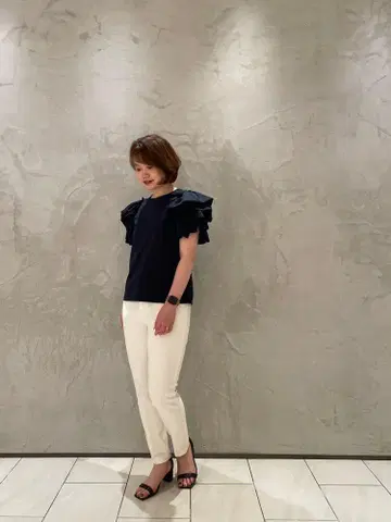 블렌하임 블랙 컬러 티셔츠
