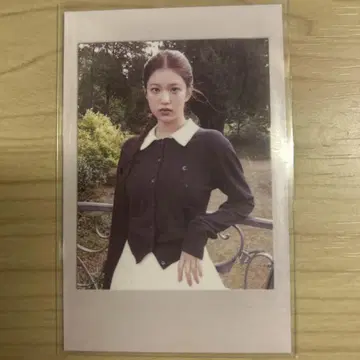izna 지윤 photobook 포토북 KPOPMERCH