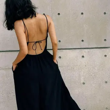 Nala 롱 슬릿 올인원