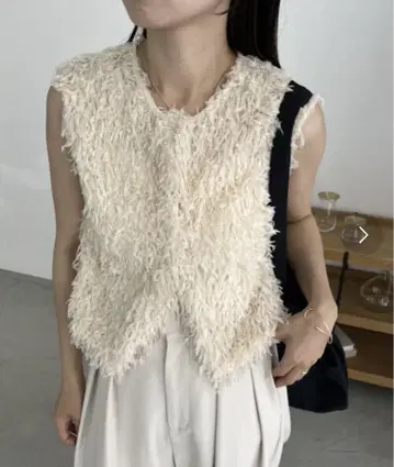카프리슐레 마쥬 프린지 탱크