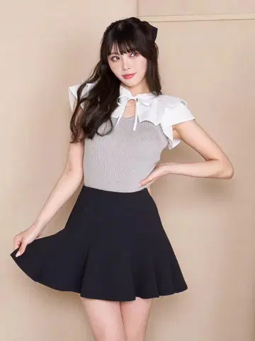 다리치 프릴 칼라 도킹 니트탑