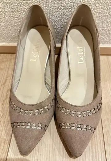 Le Talon 르탈론 펌프스 베이지