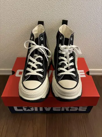 converse 트렉 웨이브 블랙 화이트 23.5cm