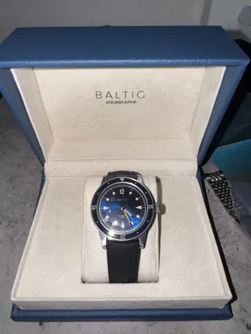 BALTIC AQUASCAPHE 블루 다이얼 발틱 아쿠아 스카프