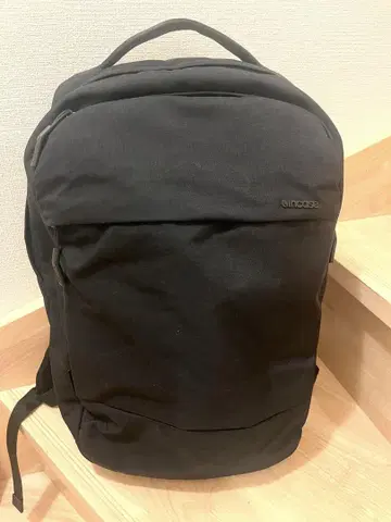 인케이스 시티 컴팩트 백팩 위드 코듀라 나일론