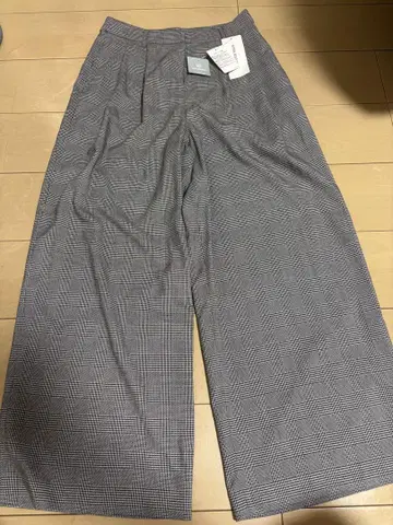 택 포함 새상품 내추럴 뷰티 베이직 글렌체크 와이드 팬츠 L
