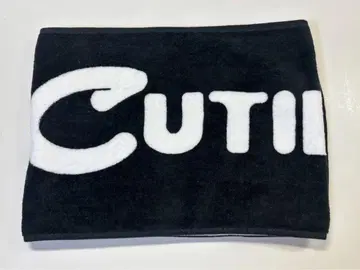 CUTIE STREET 타월 초기 굿즈