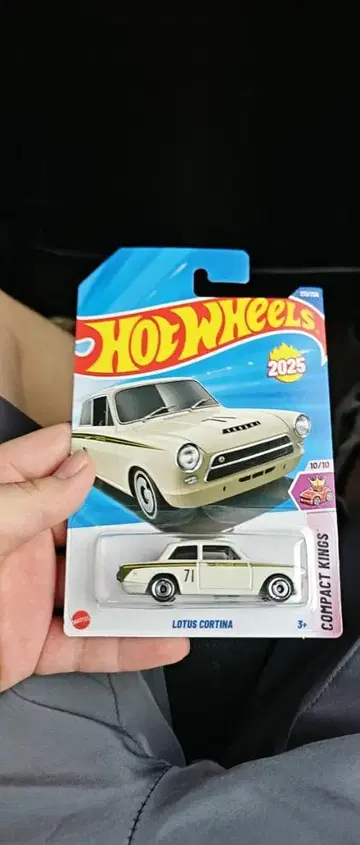 핫휠 LOTUS CORTINA
