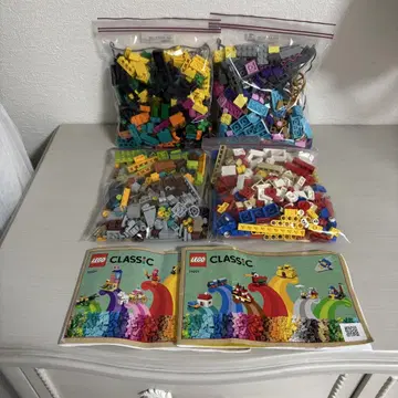 새상품급 중고 LEGO 클래식 90주년 한정 컬렉션 11021