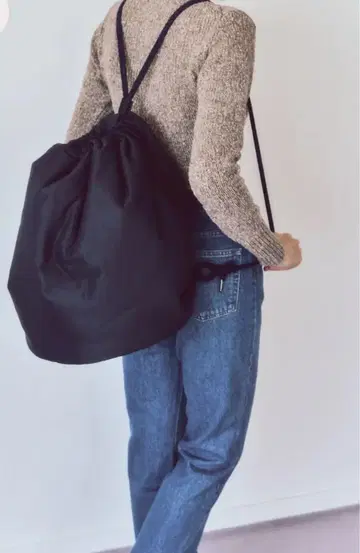 VAKT. B pack BI 숄더백 네이비 바쿠토 모모치하루