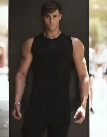 Gymshark onyx v2 tank