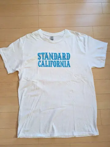STANDARD CALIFORNIA 티셔츠 그린룸