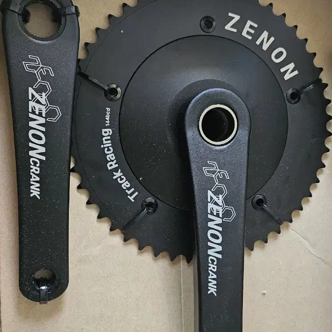 送料込み⭐️新品フランス製⭐️一台限り⭐️ PHASE LAG‼️ Xenon Bike 48T Chainring on Bunjang Global Site.