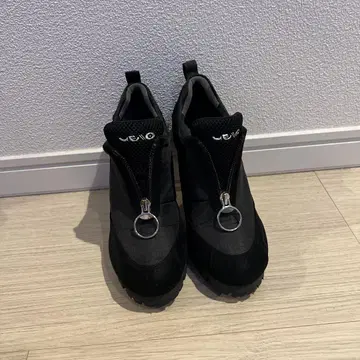 YELLO 블랙 하이힐 부츠 M