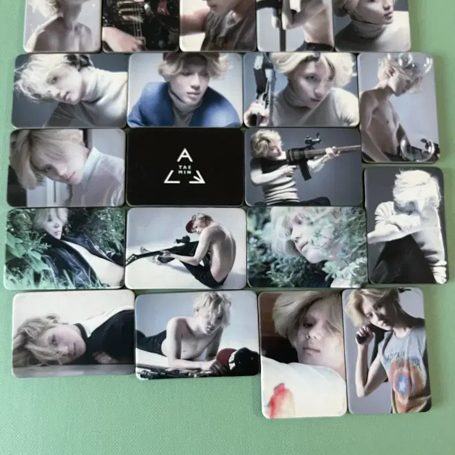 SHINEE | 샤이니 Shinee Taemin Ace Magnet on Bunjang Global Site.