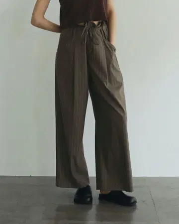 anuke 드로스트링 루즈 팬츠 모카 스트라이프